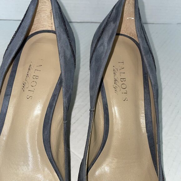 Talbots Heels Women's 9B Gray Leather Suede Pointed Toe Ruffle Kitten Heel Pump - Picture 15 of 16